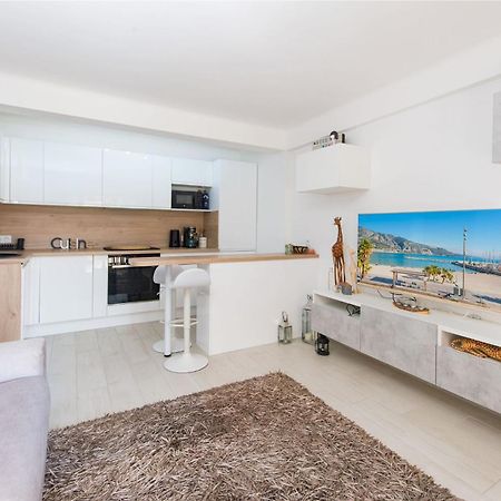 רוקברון-קאפ-מרט Appartement Carnoles Pres Des Plages מראה חיצוני תמונה